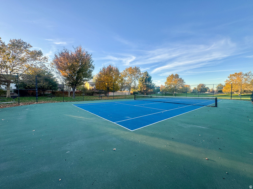 6111 W POWDERWOOD DR West Valley City, UT 84128