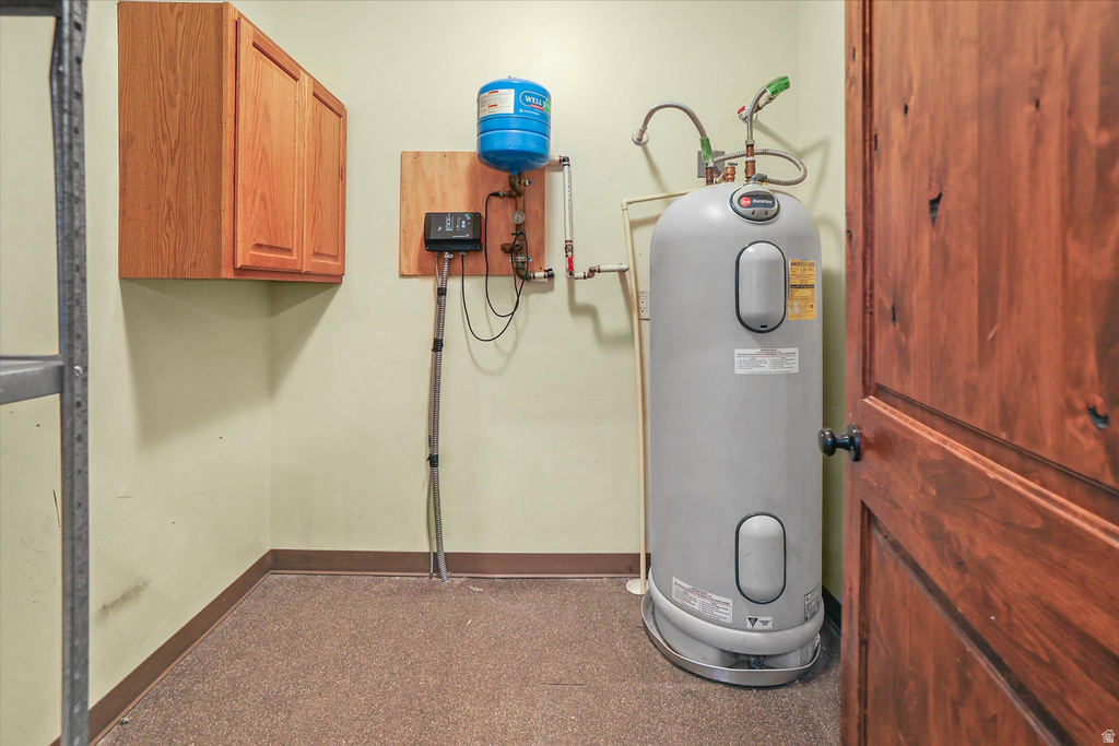 1206 E 2000 S Elba, ID 83342