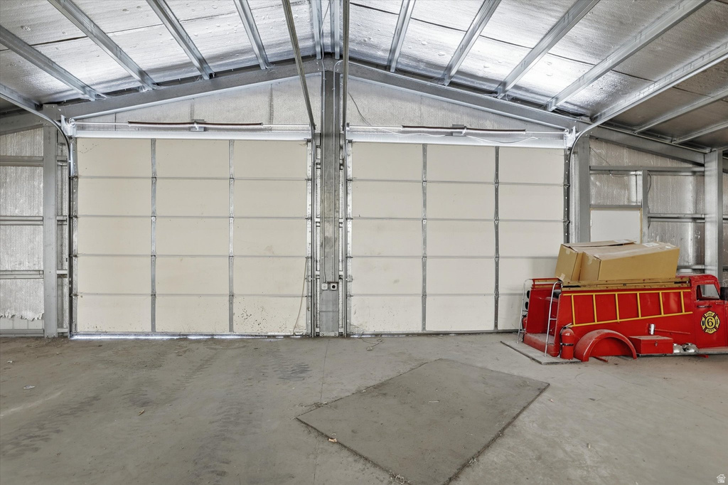 1206 E 2000 S Elba, ID 83342