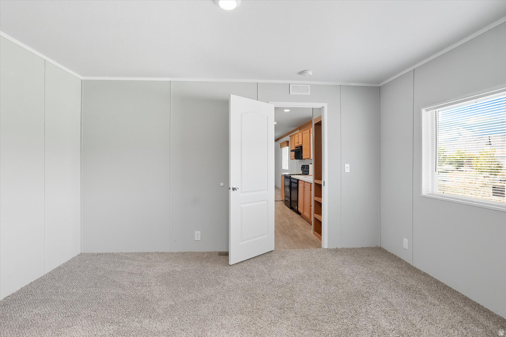 1206 E 2000 S Elba, ID 83342