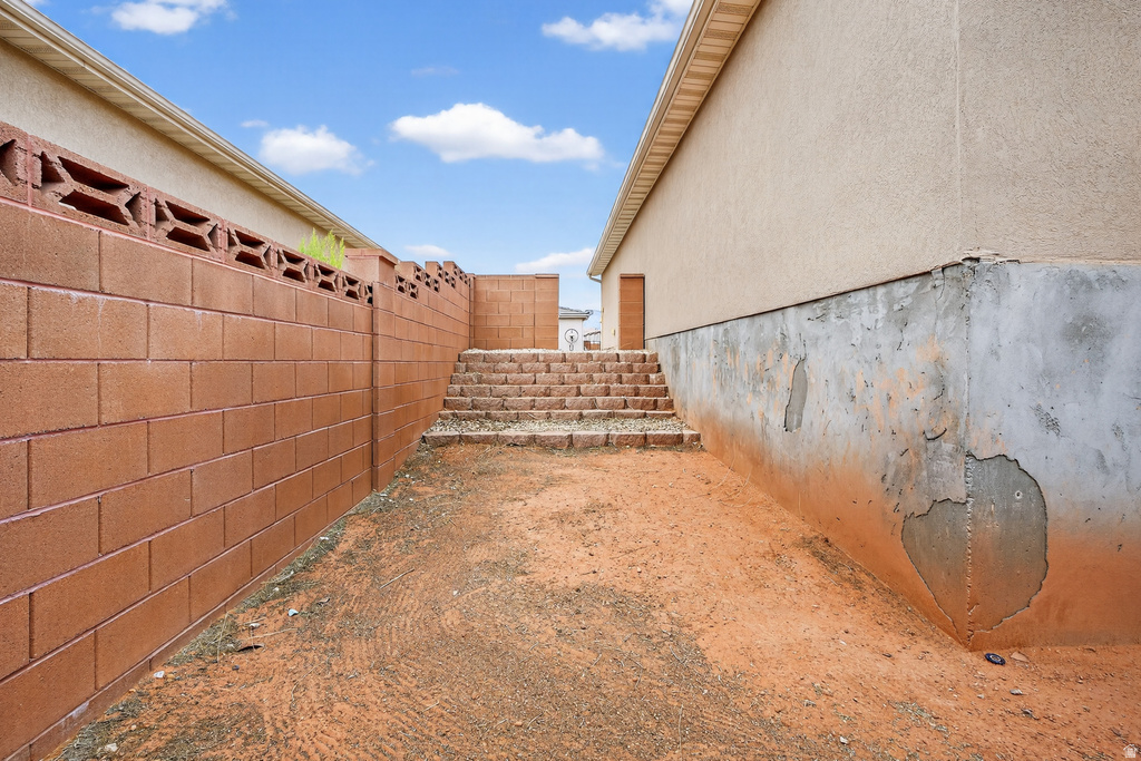 Photo 32 for MLS #2120148 at 1314 E Pine Valley St