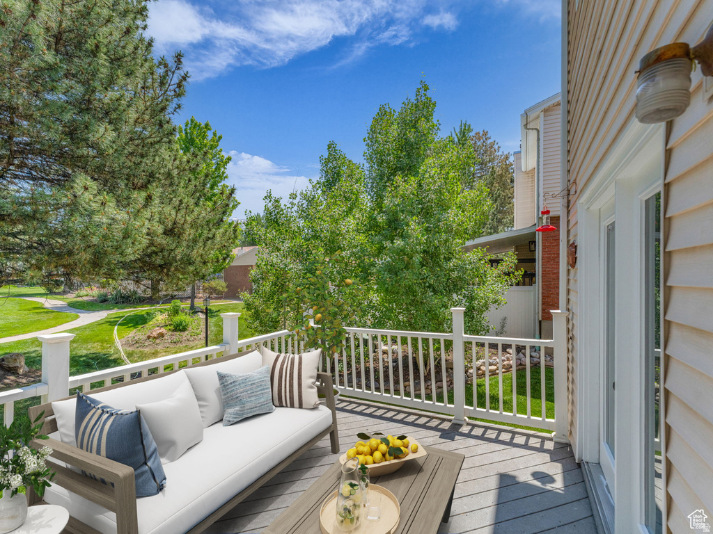 8335 S 1050 E Sandy, UT 84094