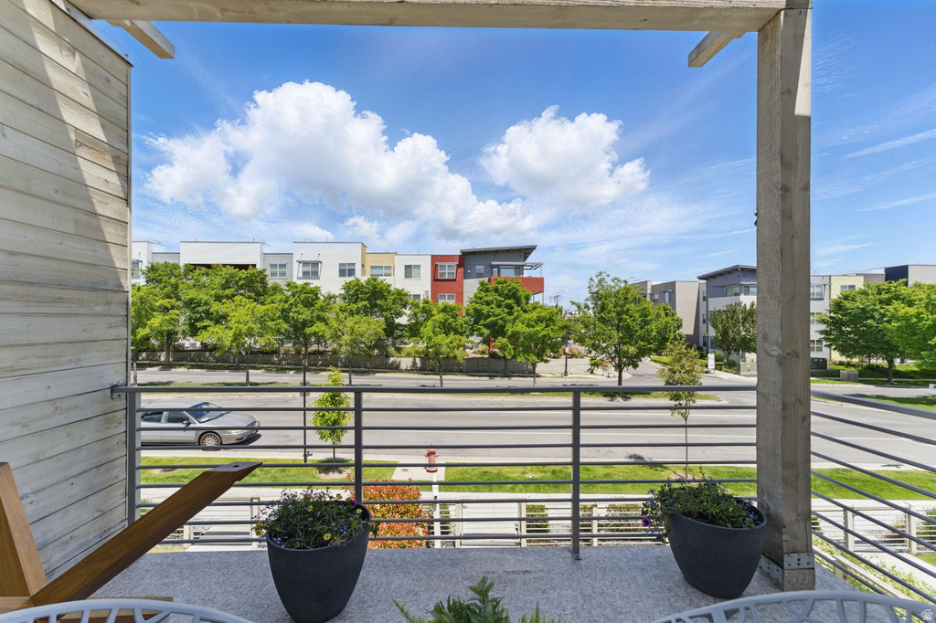 11398 LAKE RUN RD South Jordan, UT 84095