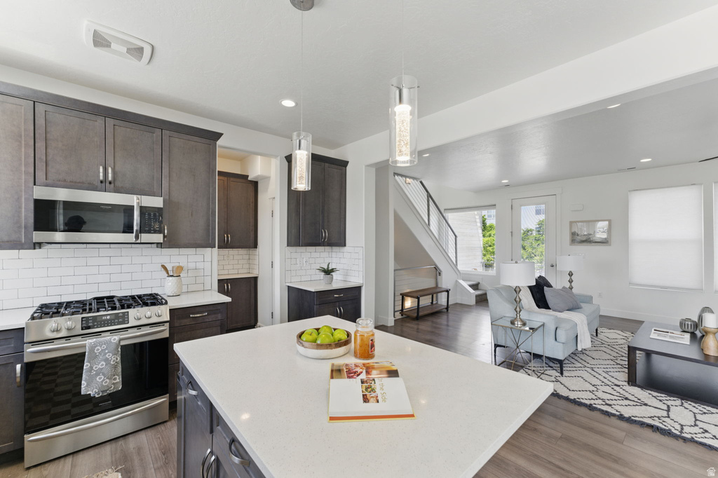 11398 LAKE RUN RD South Jordan, UT 84095