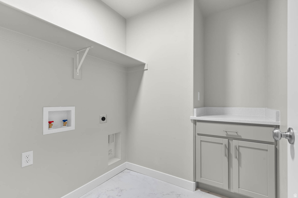 7802 W ALTA LN Magna, UT 84044