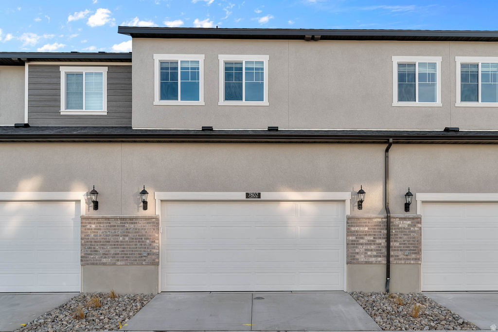 7802 W ALTA LN Magna, UT 84044
