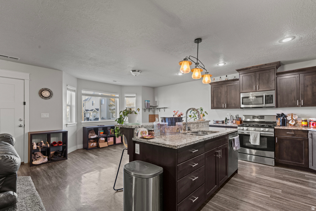 284 W 20 N Hyrum, UT 84319