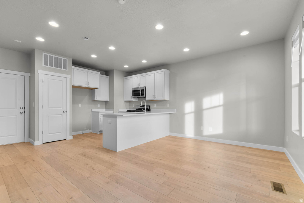 7806 W ALTA LN Magna, UT 84044