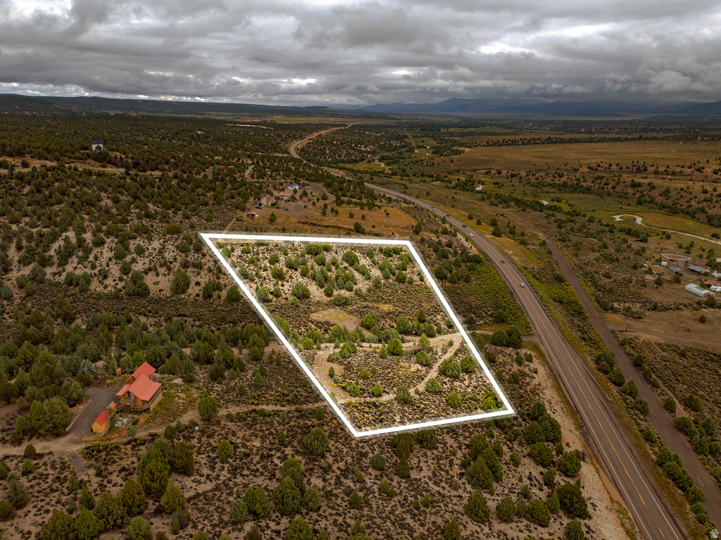 2570 S HIGHWAY 89 Hatch, UT 84735