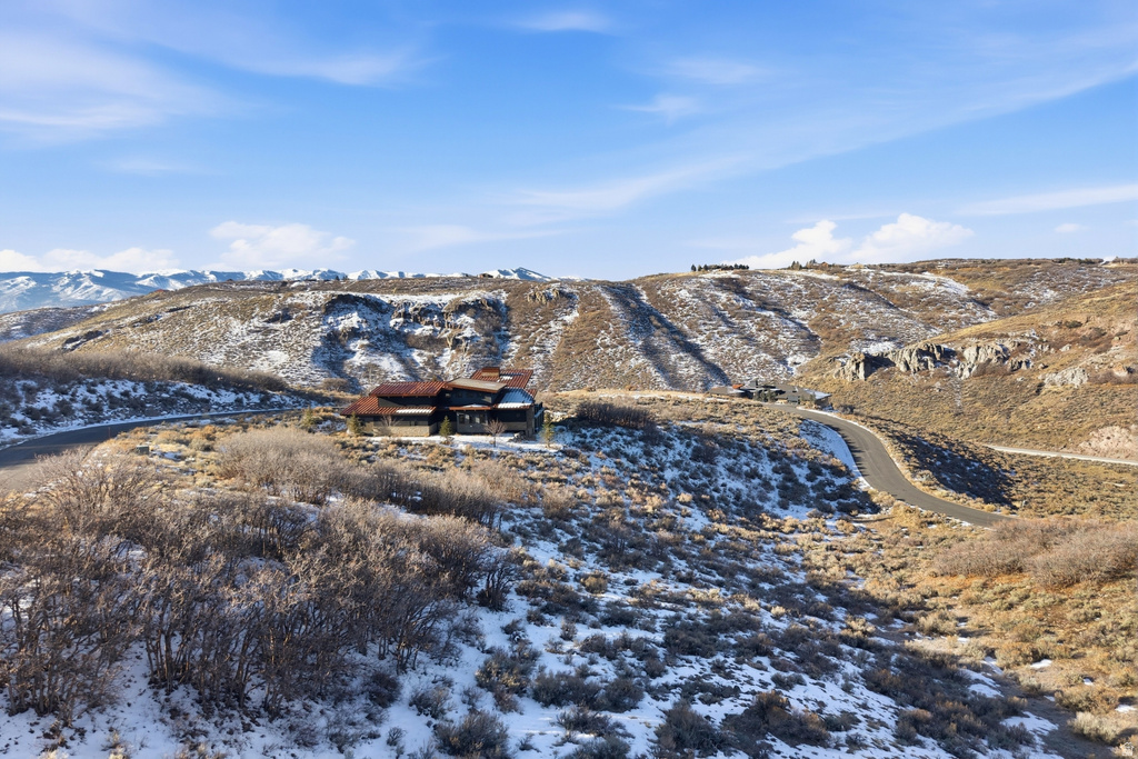 756  CANYON GATE RD Park City, UT 84098