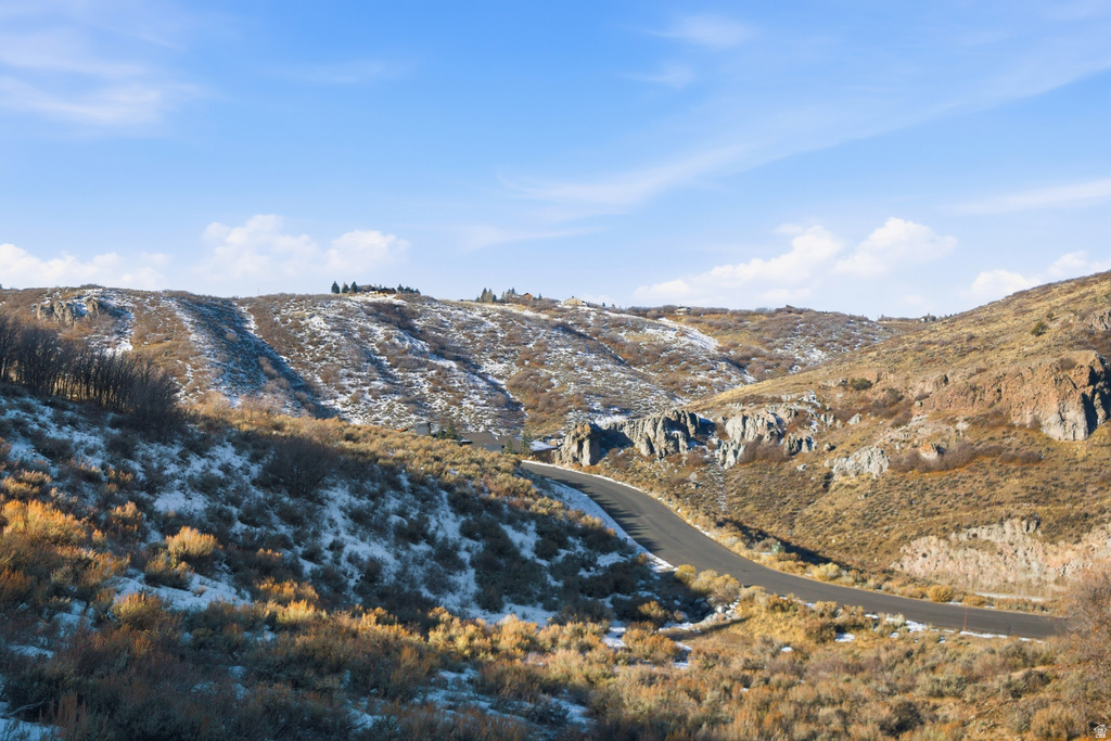 756  CANYON GATE RD Park City, UT 84098