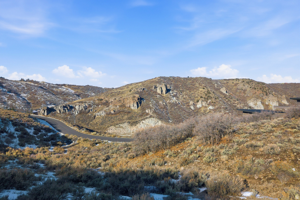 756  CANYON GATE RD Park City, UT 84098