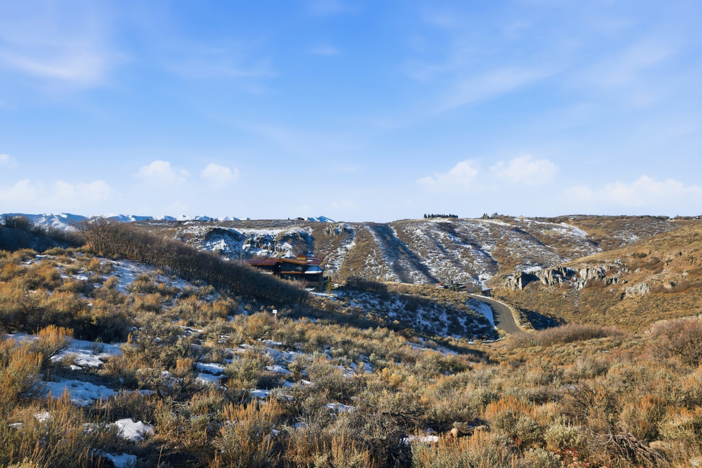 756  CANYON GATE RD Park City, UT 84098