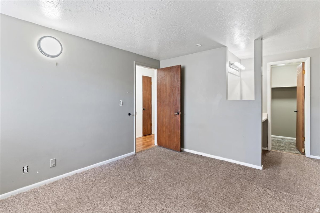 1898 E 5665 S South Ogden, UT 84403