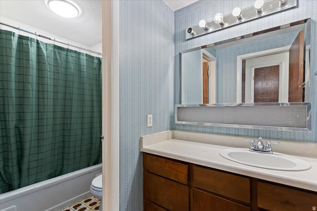 1898 E 5665 S South Ogden, UT 84403