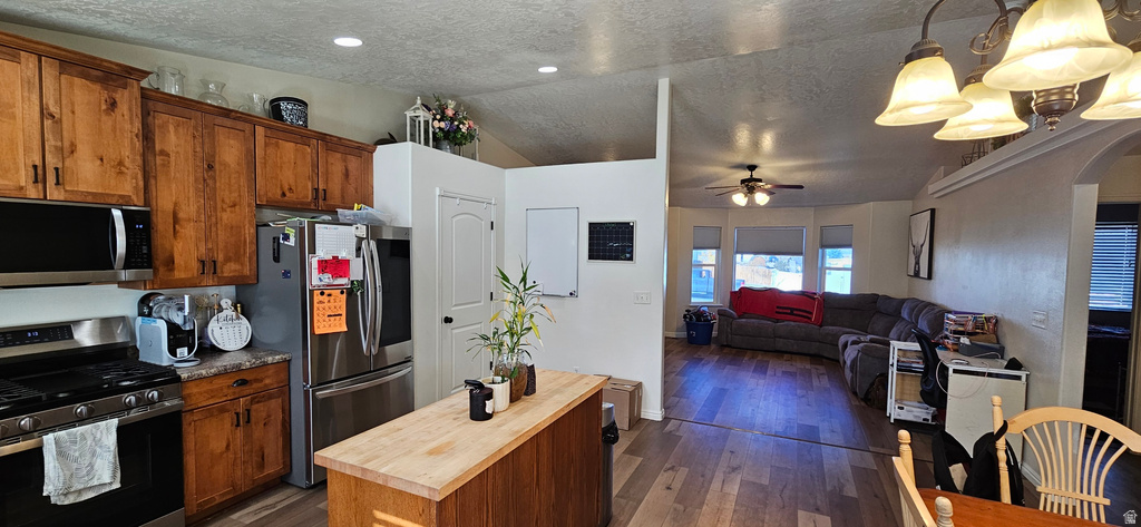 135 W 4100 S Vernal, UT 84078