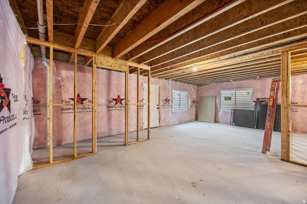 146 W 650 N Salem, UT 84653