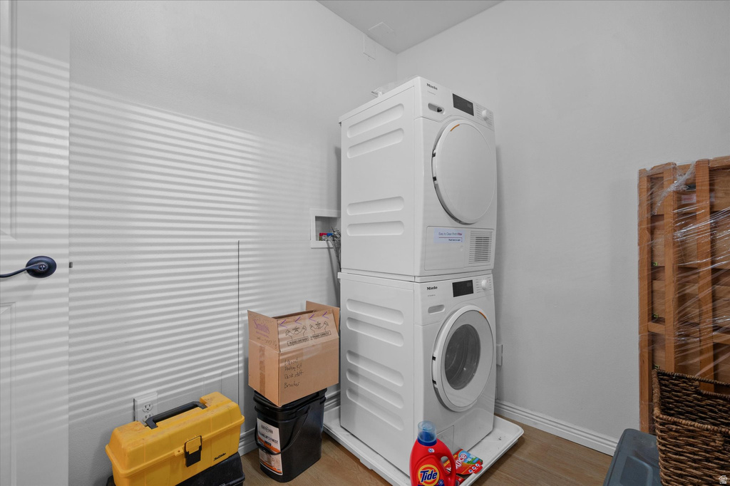 5614 MEADOW LN #212 South Ogden, UT 84403