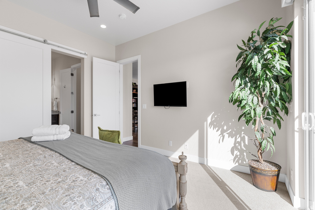 Photo 47 for MLS #2120195 at 2286 N Double Eagle Ln