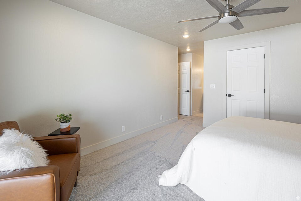 3273 S BLOOMINGTON DR St George, UT 84790