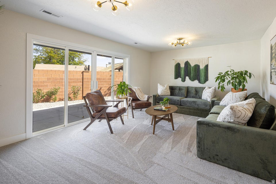 3273 S BLOOMINGTON DR St George, UT 84790