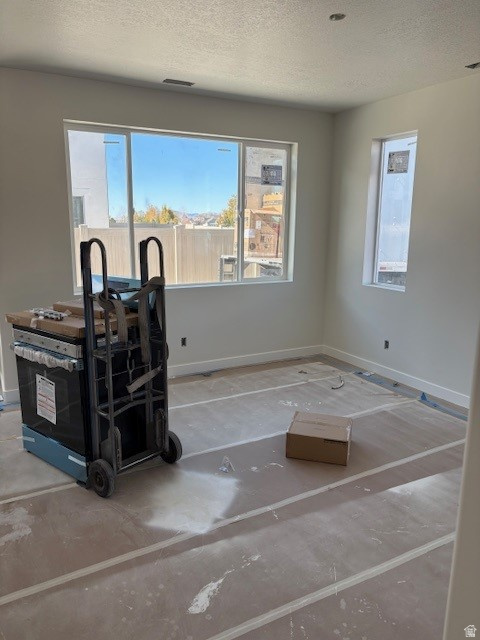 2633 N 2080 W #180 Clinton, UT 84015