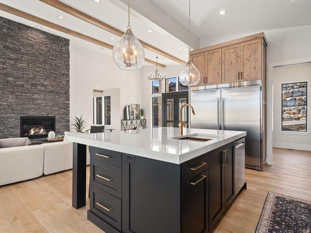 6858 E SUMMIT PEAK CIR Huntsville, UT 84317