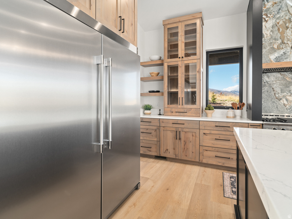 6858 E SUMMIT PEAK CIR Huntsville, UT 84317