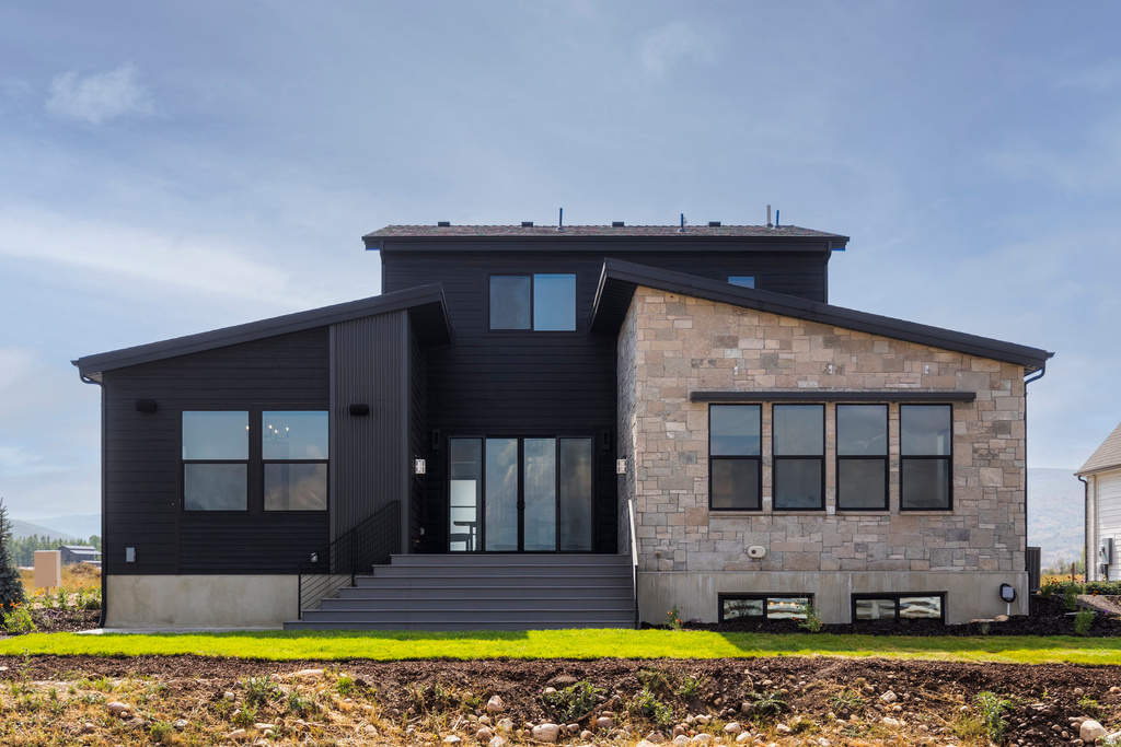 1633 ROCKY MOUNTAIN WAY Francis, UT 84036