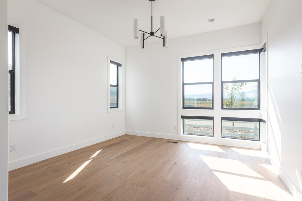 1633 ROCKY MOUNTAIN WAY Francis, UT 84036