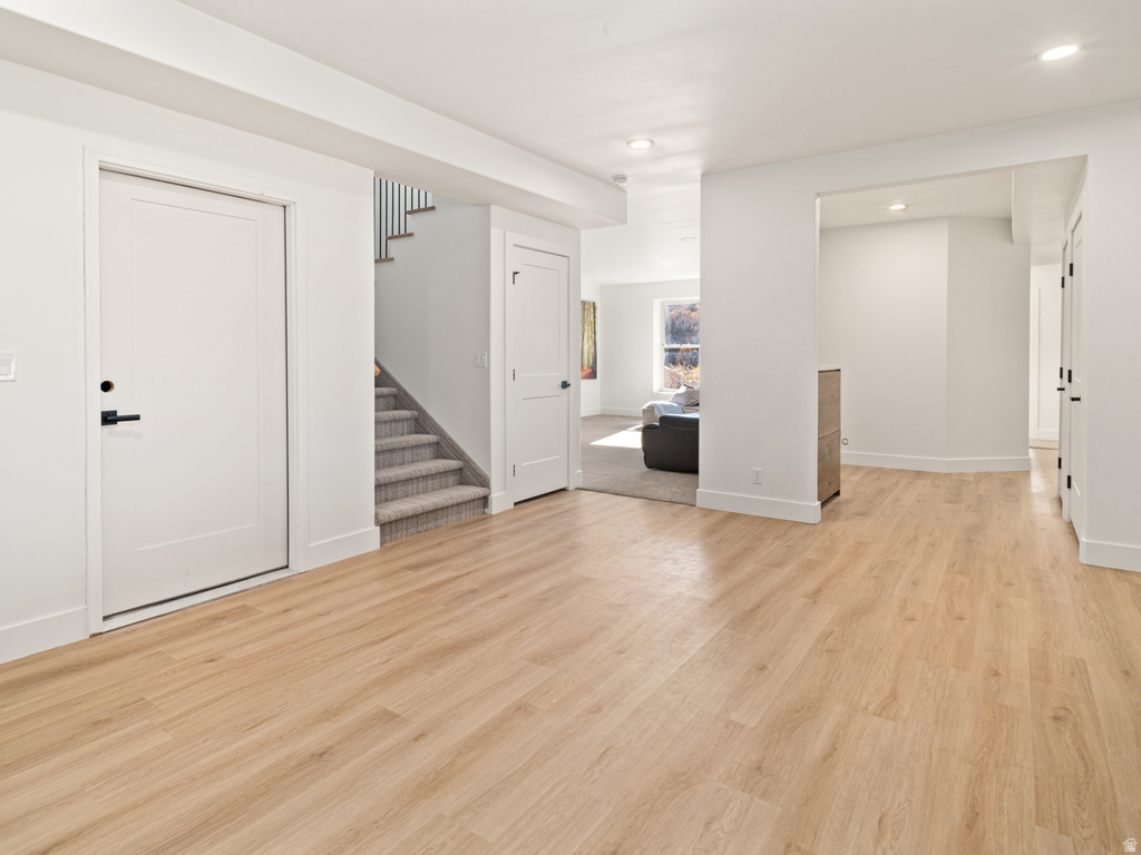 6188 E HUMMINGBIRD PT Huntsville, UT 84317