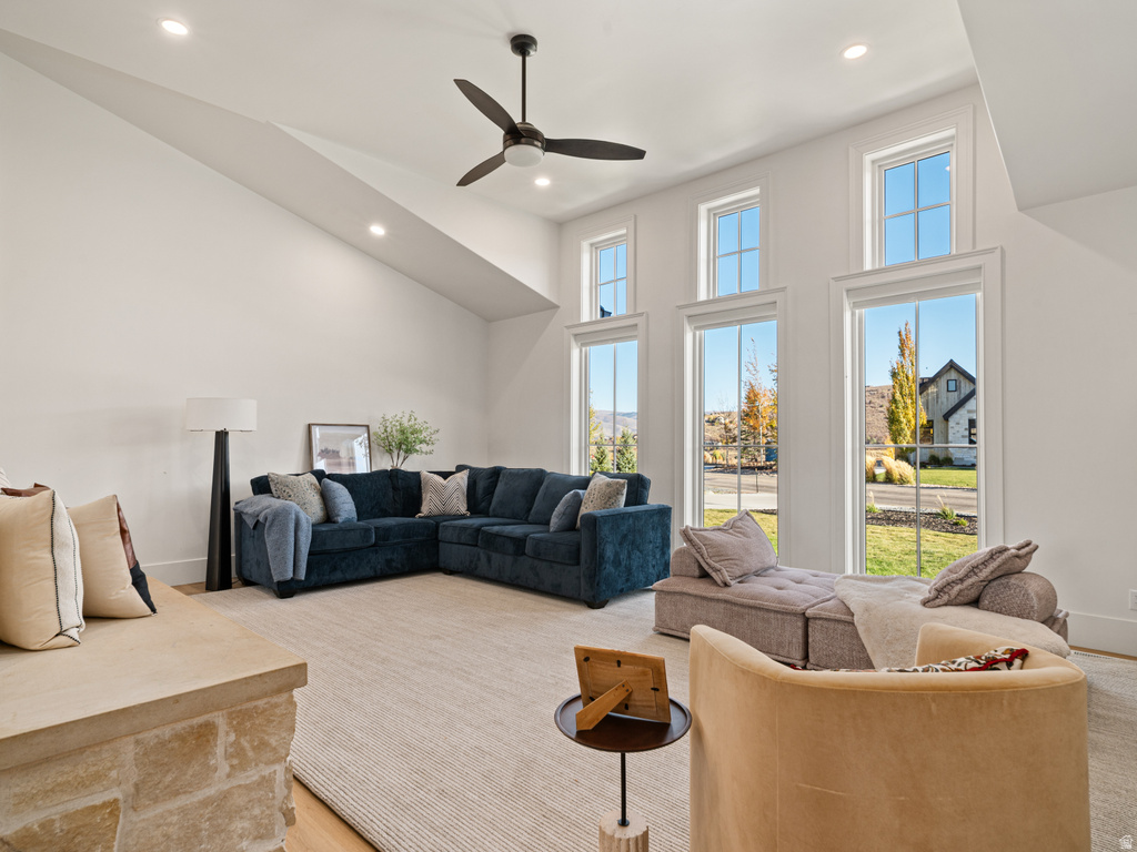 6188 E HUMMINGBIRD PT Huntsville, UT 84317