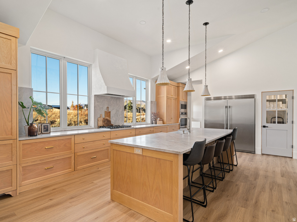 6188 E HUMMINGBIRD PT Huntsville, UT 84317