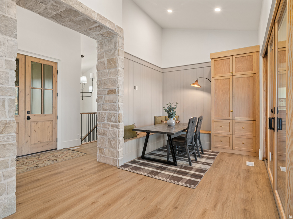 6188 E HUMMINGBIRD PT Huntsville, UT 84317