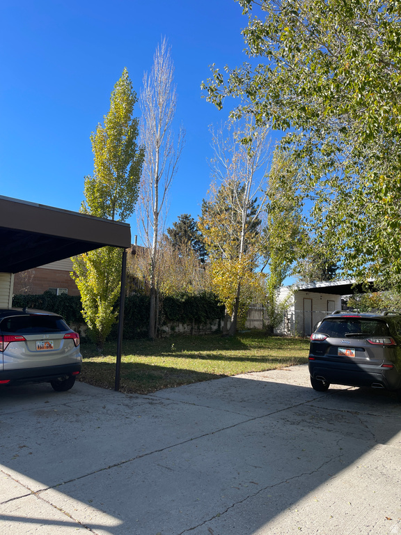 3977 W RIVENDELL RD #A-B Taylorsville, UT 84129