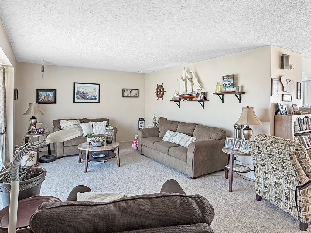 255 W 500 S Ferron, UT 84523