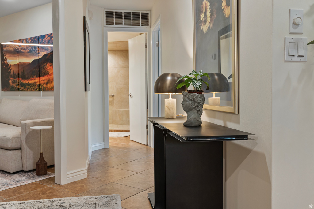 Photo 27 for MLS #2120256 at 900 S Donner Way #203