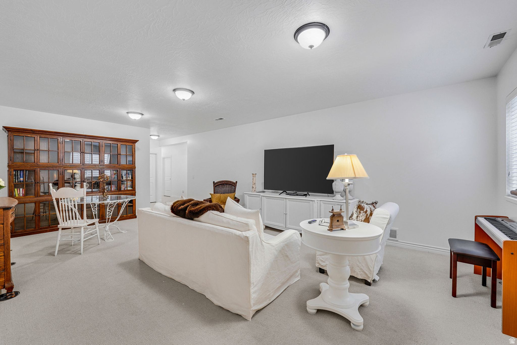 10711 S NAVARRO WAY South Jordan, UT 84009