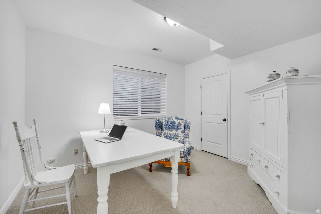 10711 S NAVARRO WAY South Jordan, UT 84009