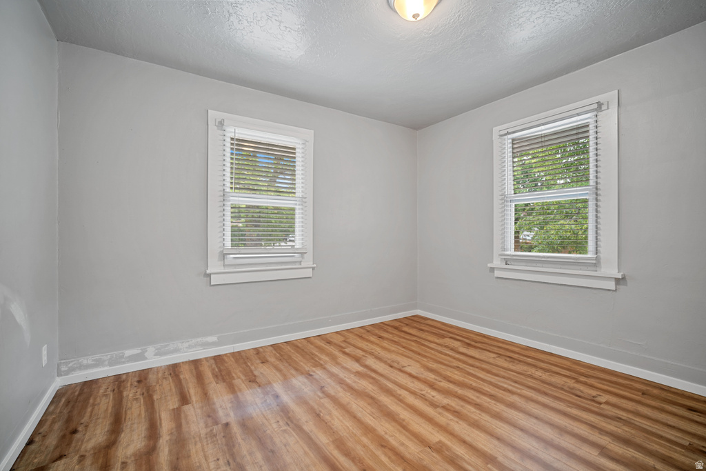 Photo 10 for MLS #2120265 at 2634 Quincy Ave