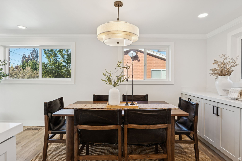 Photo 5 for MLS #2120266 at 3820 S Viking Rd