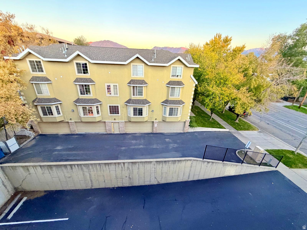 Photo 8 for MLS #2120272 at 339 E 600 South #1308