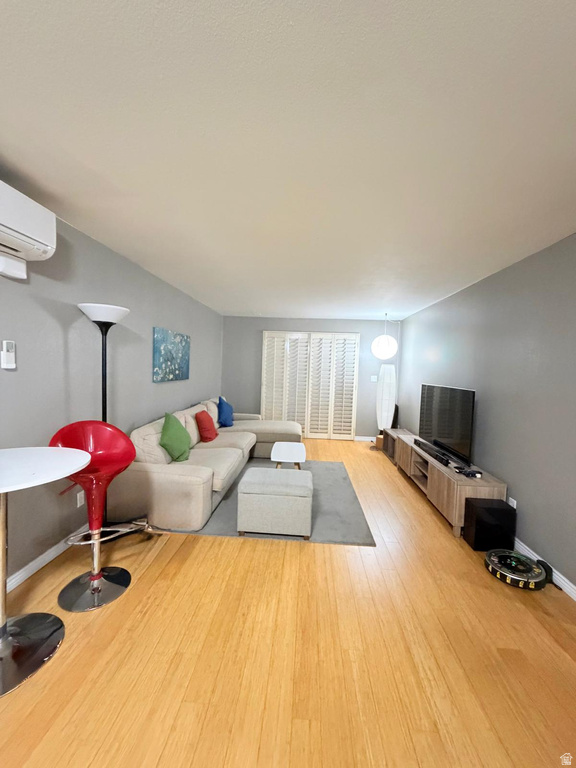 Photo 13 for MLS #2120272 at 339 E 600 South #1308