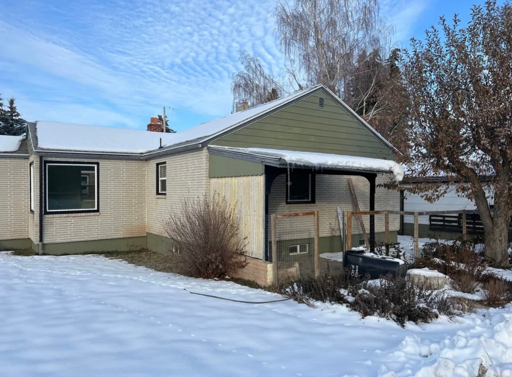 108 W 2ND Grace, ID 83241