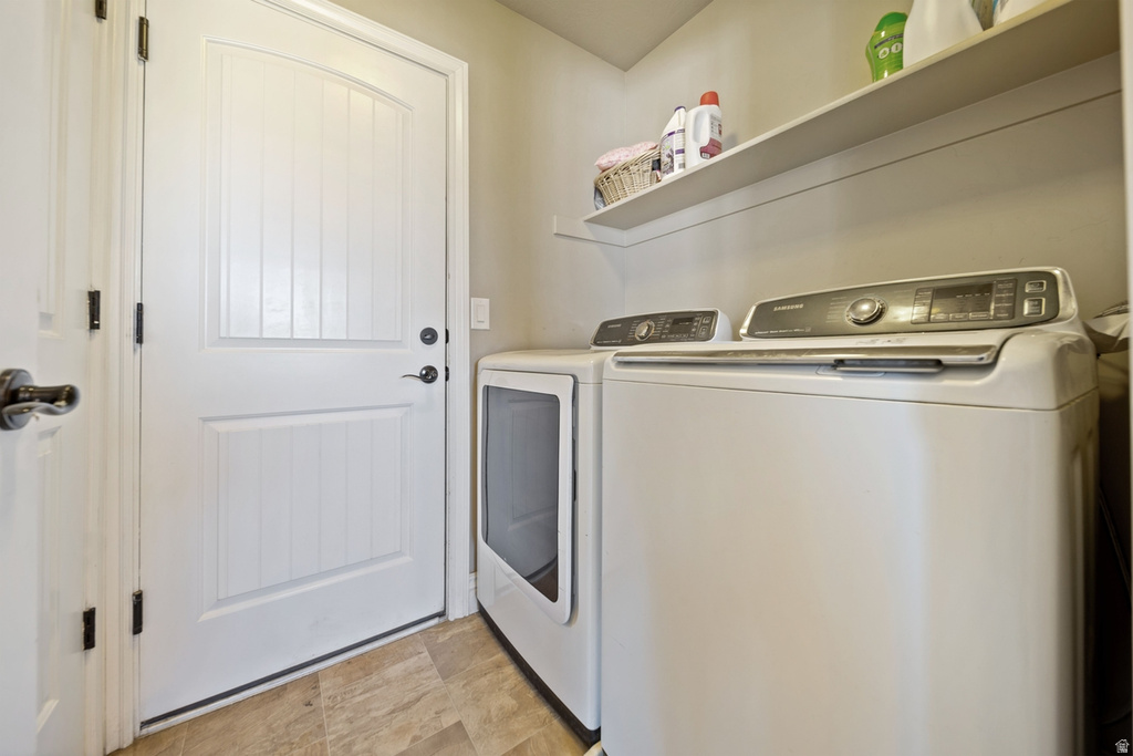 1737 N BROADWAY AVE Tooele, UT 84074