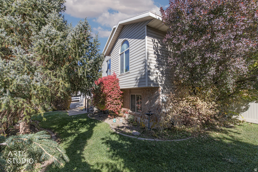 1241 S 700 E Kaysville, UT 84037