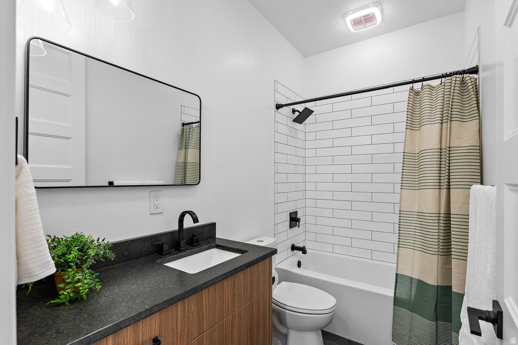 81 W HUMMINGBIRD LN Erda, UT 84074