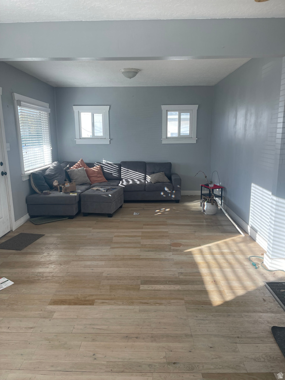 7961 S PIONEER ST Midvale, UT 84047