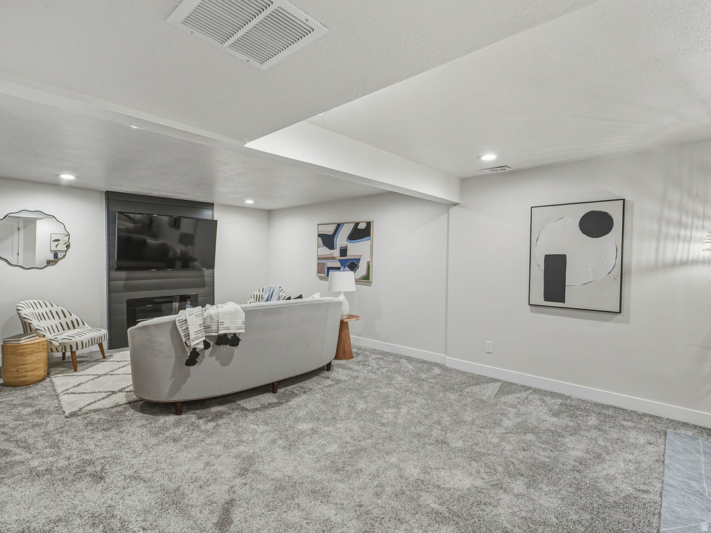 6851 S 2300 E Cottonwood Heights, UT 84121