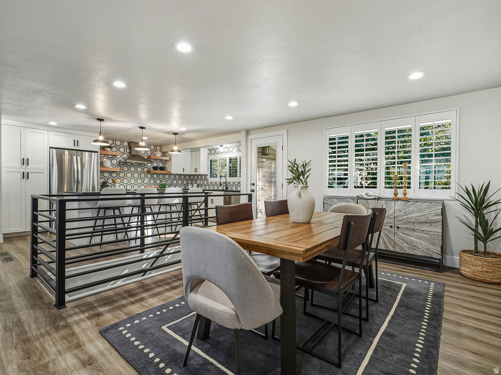 6851 S 2300 E Cottonwood Heights, UT 84121